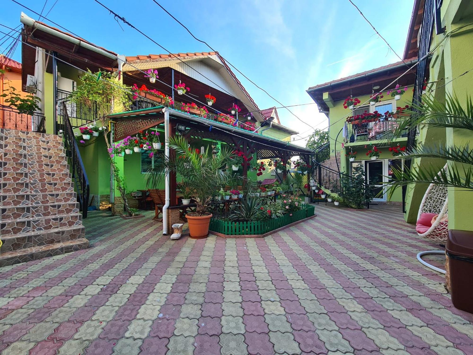 Hotel Casa Bianca Două Mai Exterior foto